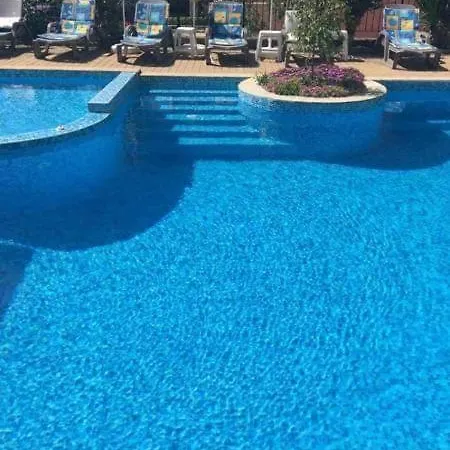 сем.х/л фламинго فندق 3*